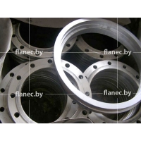 Свобоный фланцы на приварном кольце на складе